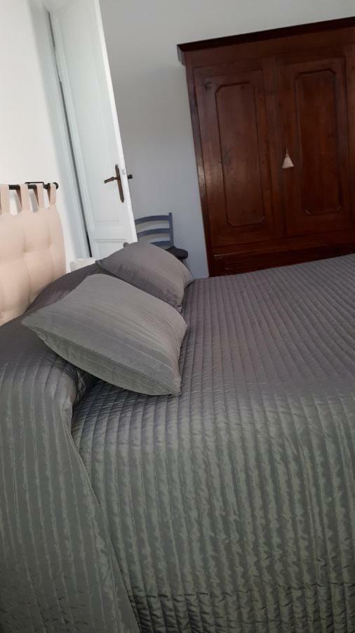 Il Cortile Hotel Iesi Bagian luar foto